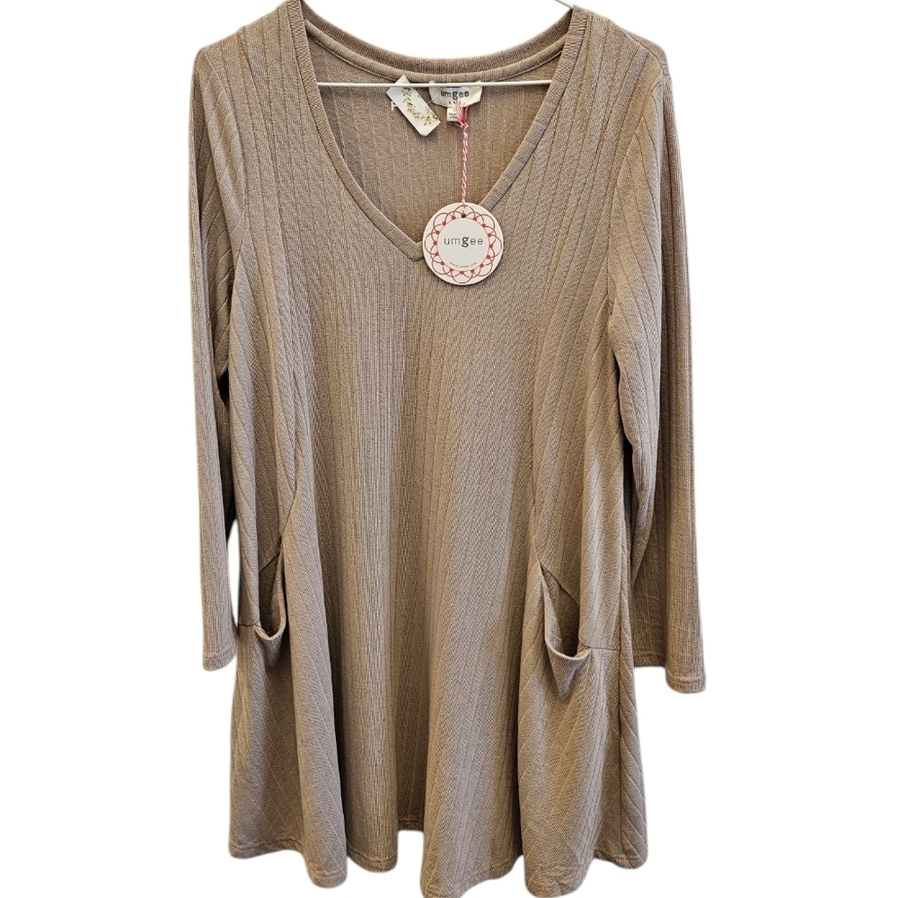 Umgee Knit Long Sleeve Vneck Pocket Sweater Dress NEW